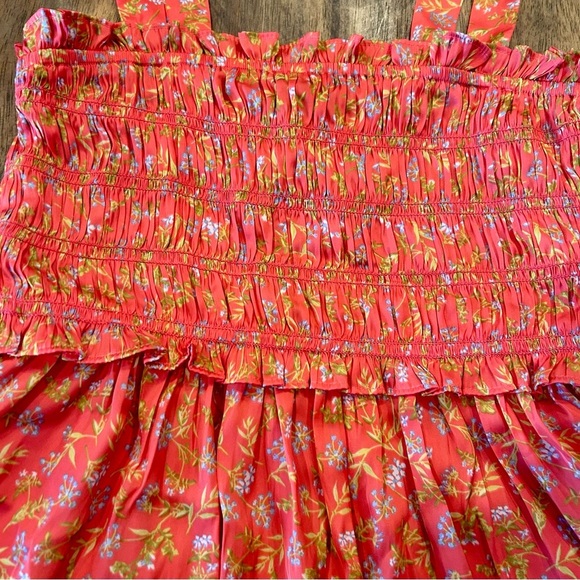 Brand New J. Crew Floral Coral Smocked Women's Top Size M - Picture 4 of 4